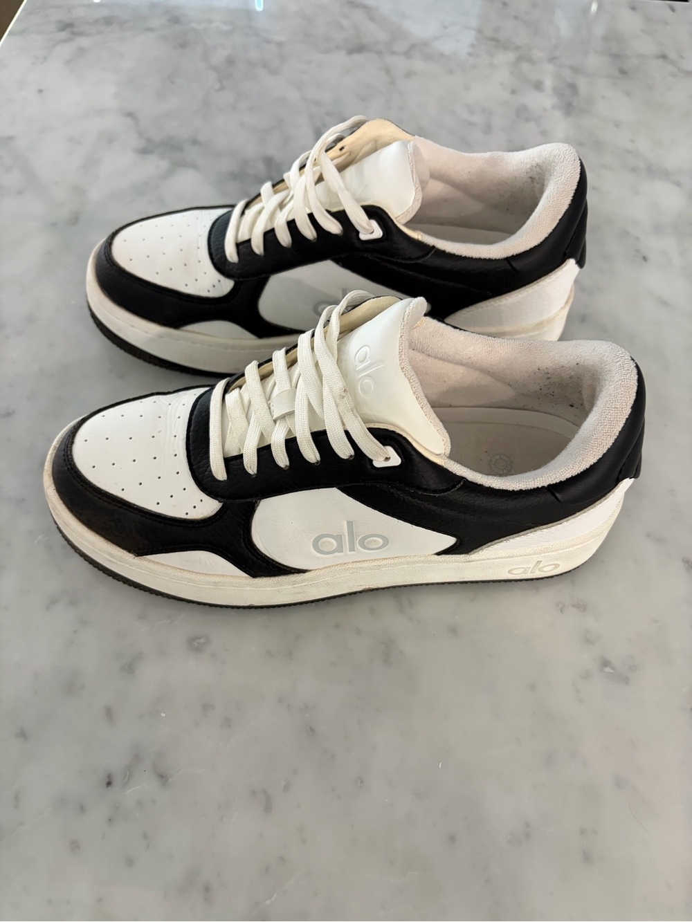 ALO Yoga Kids Black and White Low-Top Sneakers